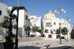 visita-a-polignano-e-bari